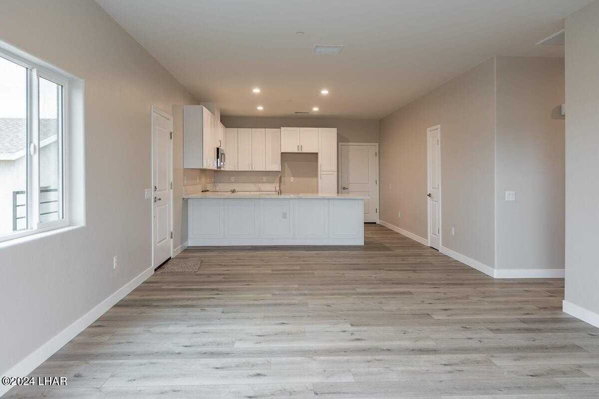 2820 Palisades Drive #104 - Photo 5 of 19