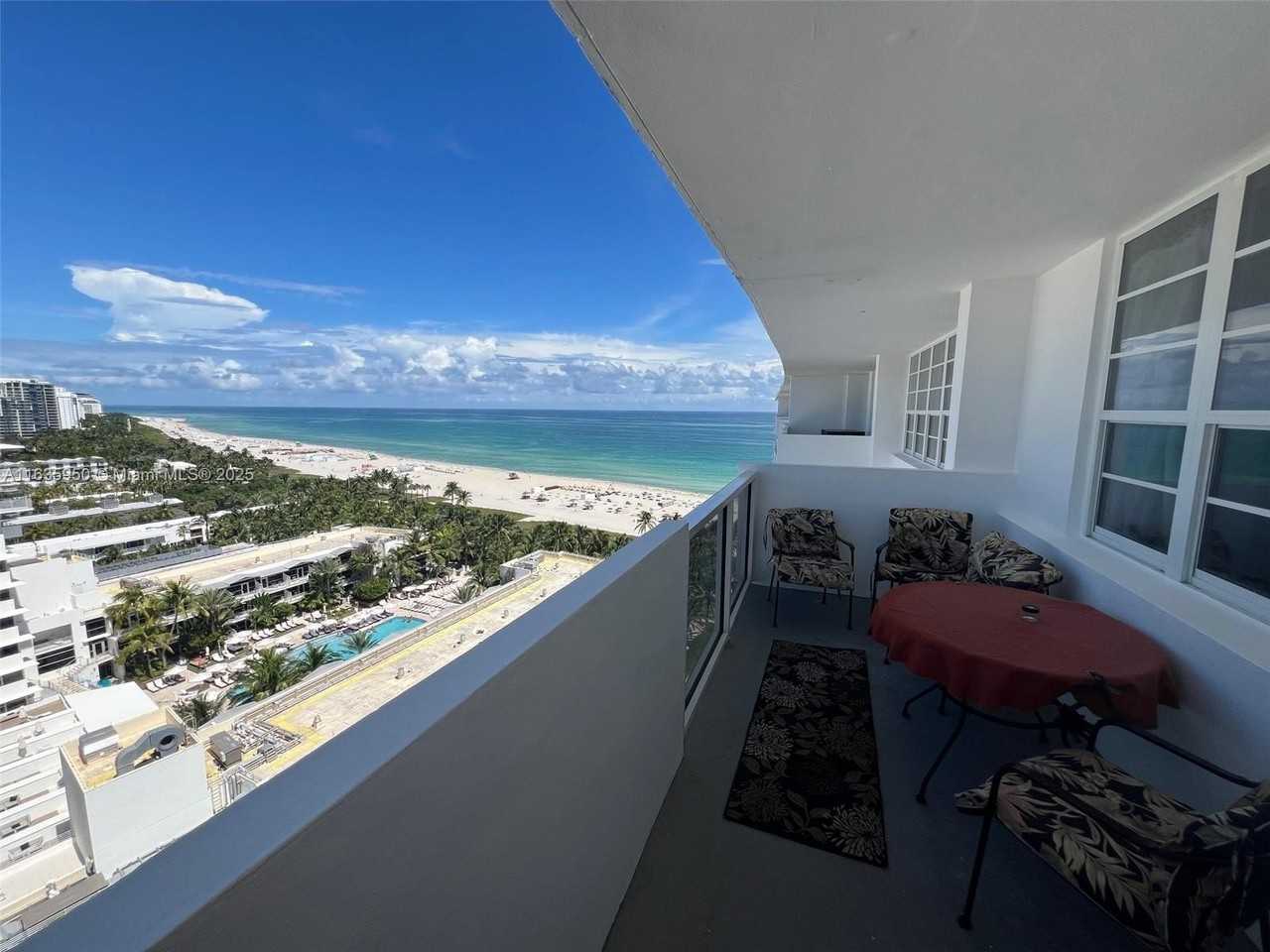 100 Lincoln Rd #1633 - Photo 4 of 50