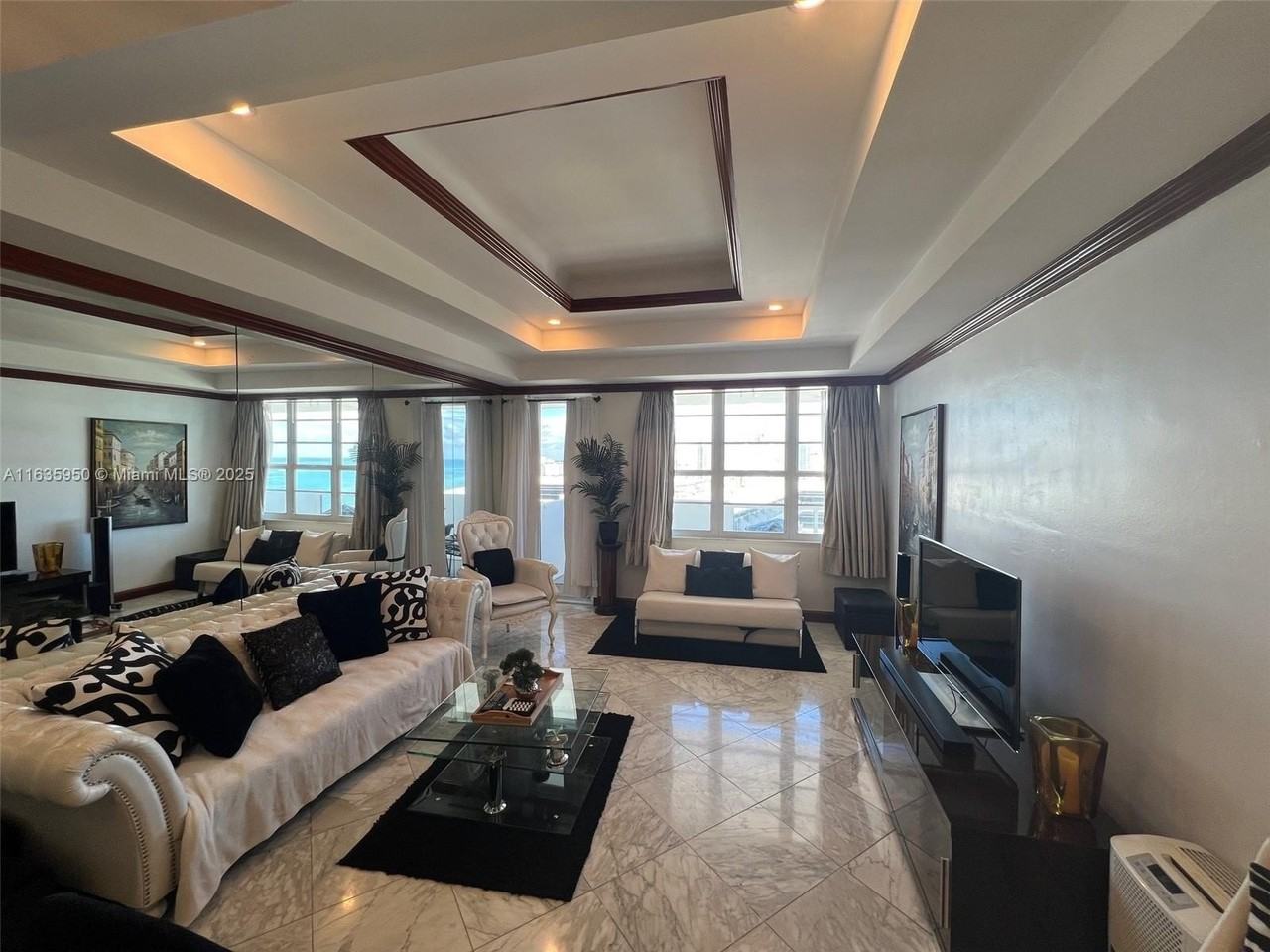 100 Lincoln Rd #1633 - Photo 7 of 50