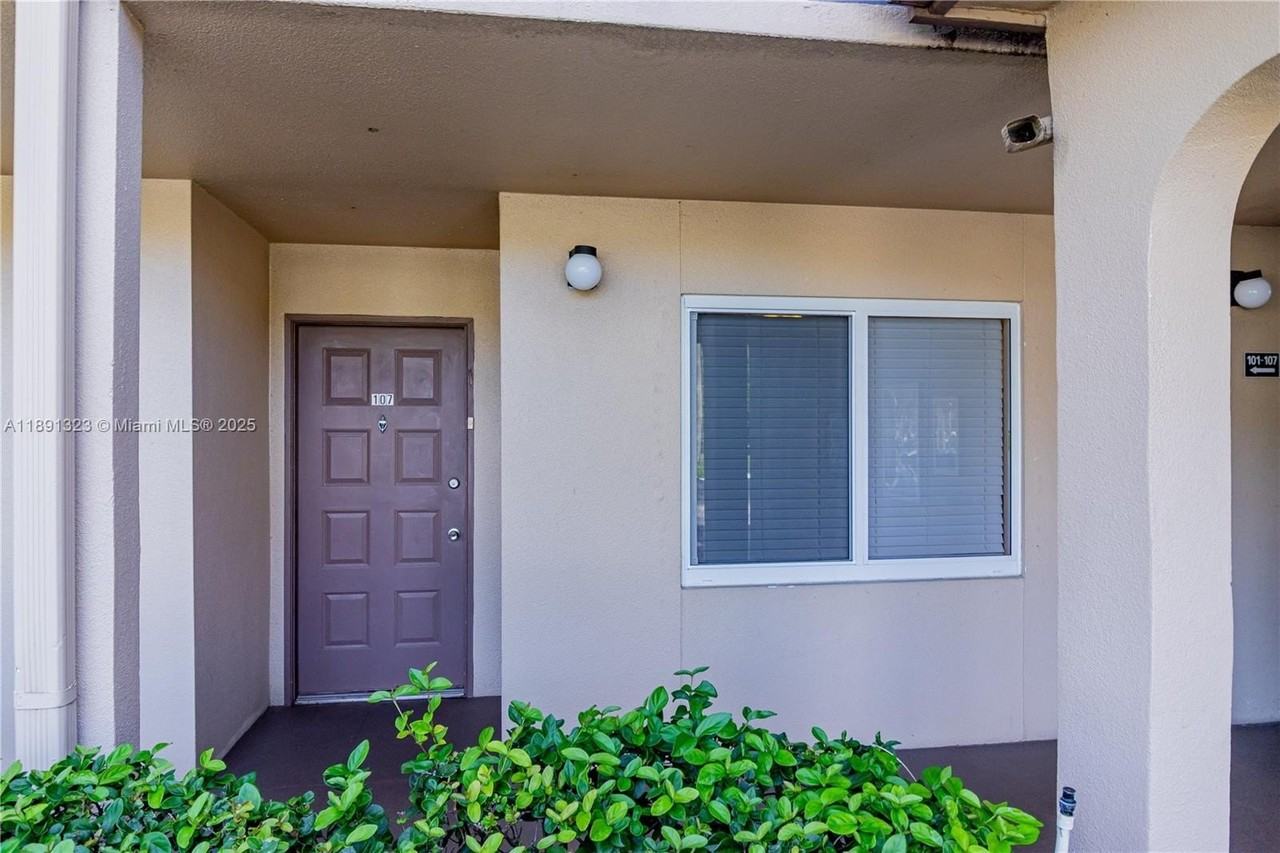 13100 Sw 11th Ct #107C - Photo 3 of 31