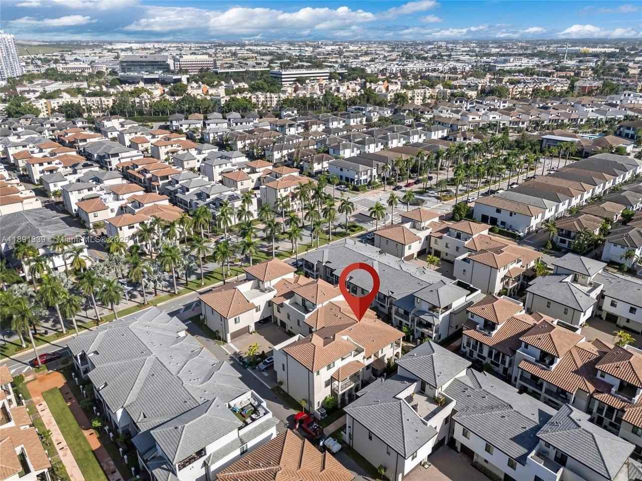 4608 Nw 83rd Pkwy #0 - Photo 7 of 38