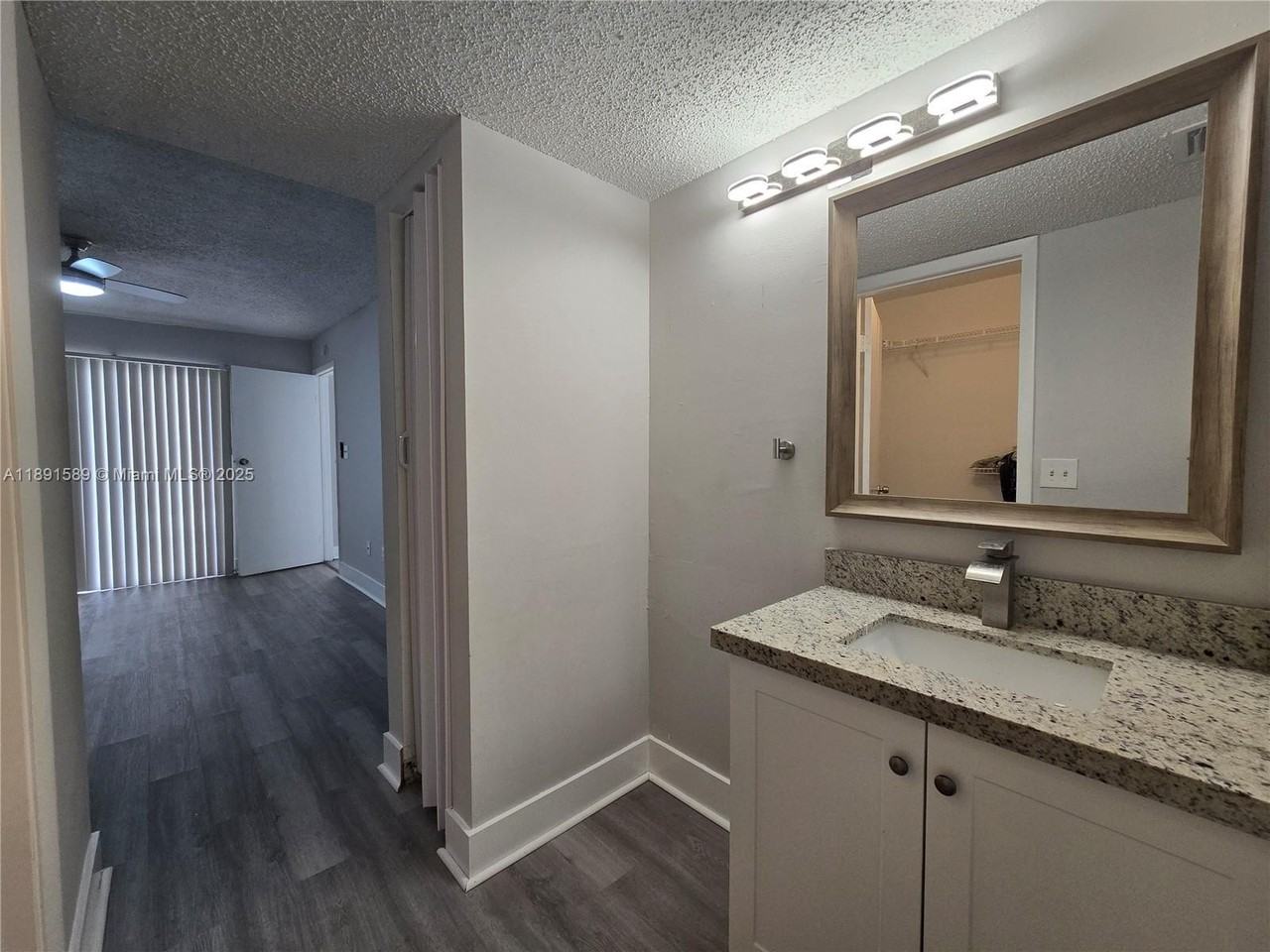 1400 Jefferson Drive #1400F - Photo 6 of 13