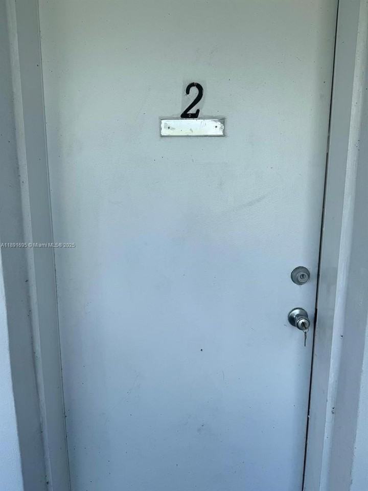 660 Ne 88th Ter #2 - Photo 7 of 7