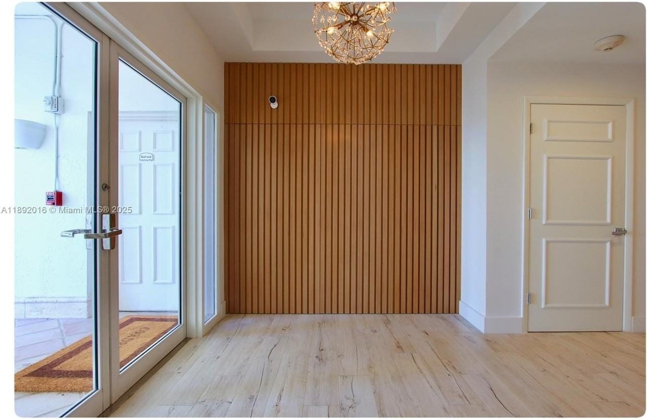 3500 Island Blvd - Photo 3 of 44