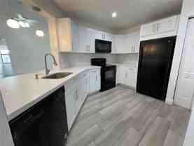 1042 Adams Ave #1042E - Photo 1 of 1