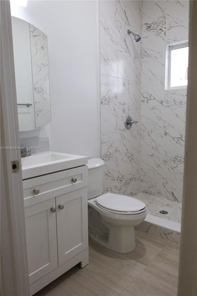 1795 Nw 47th St #4705 - Photo 6 of 6