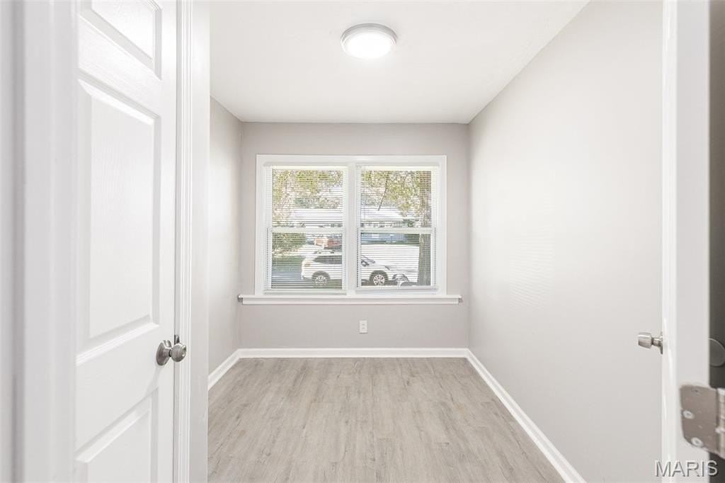 215 Midlothian Rd - Photo 5 of 11