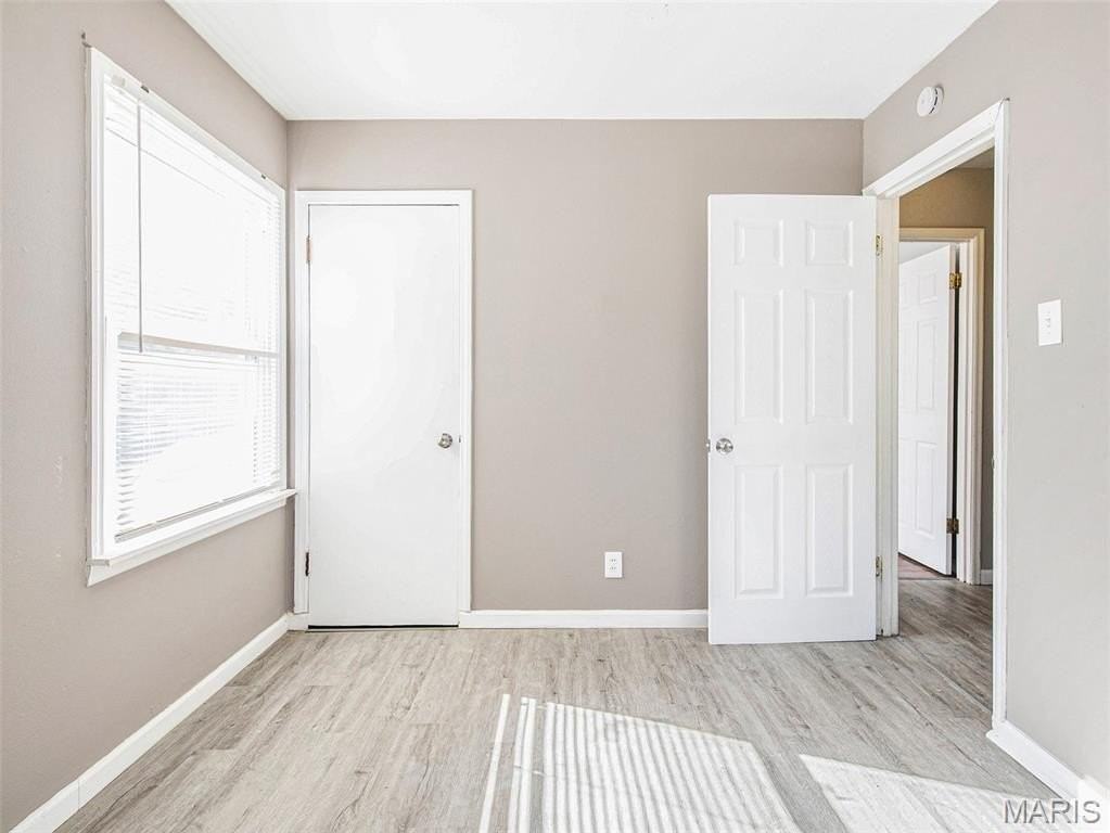 215 Midlothian Rd - Photo 6 of 11