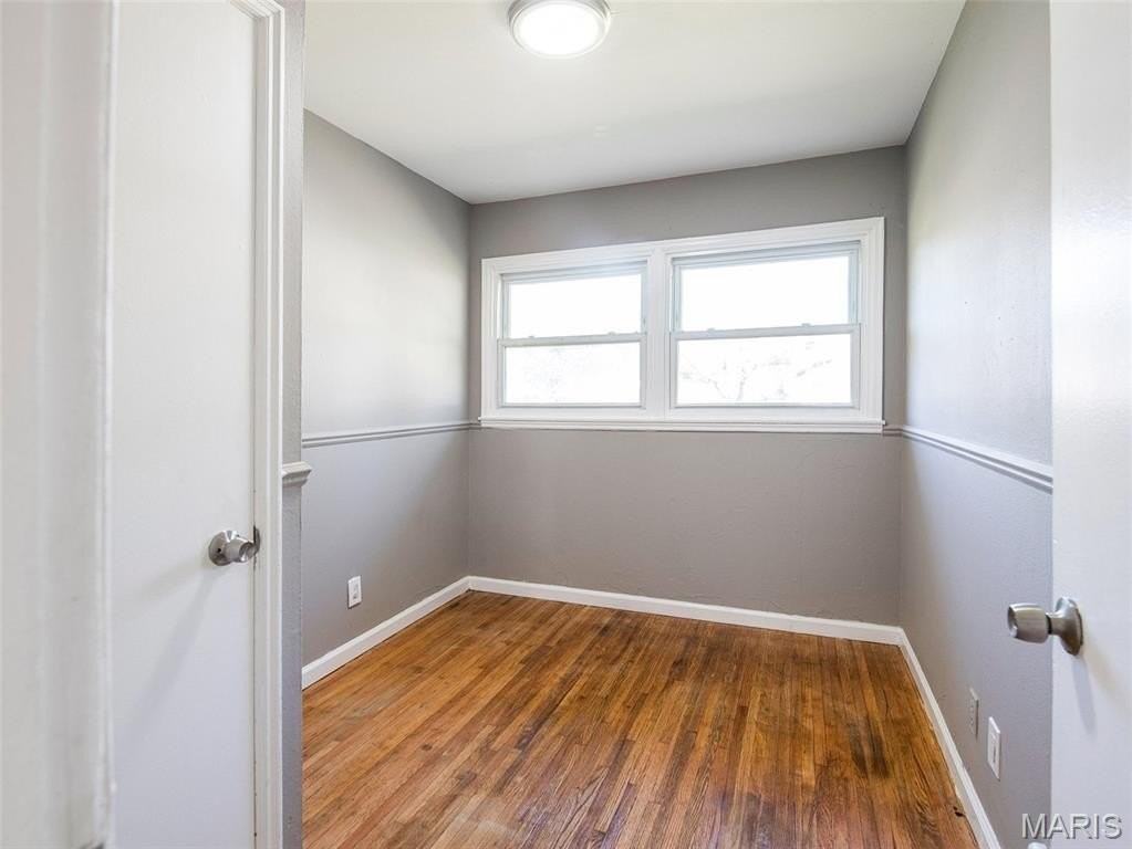 258 Presley Dr - Photo 4 of 10