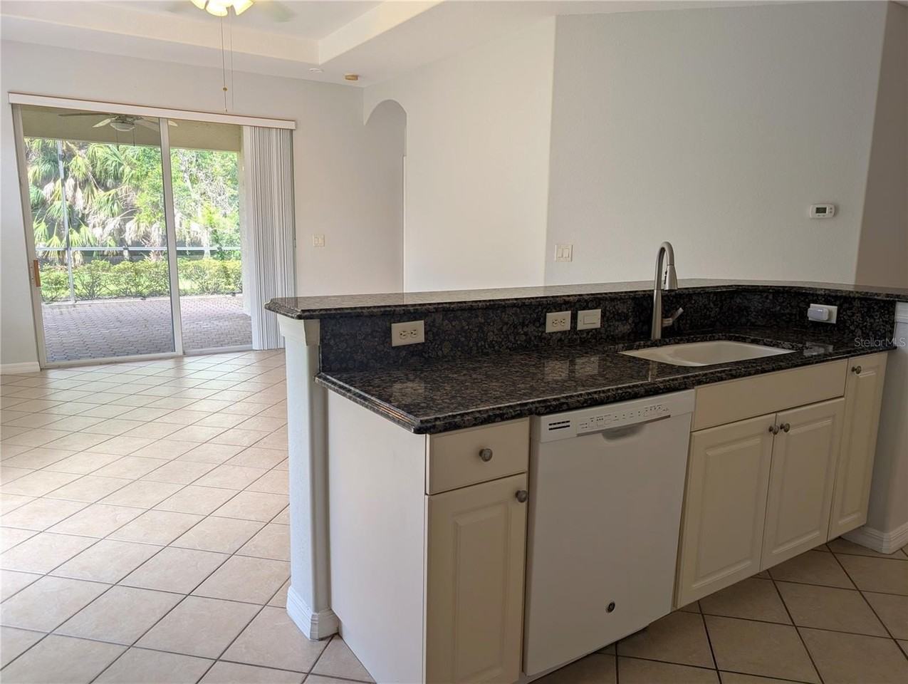 146 Tiziano Way - Photo 7 of 27