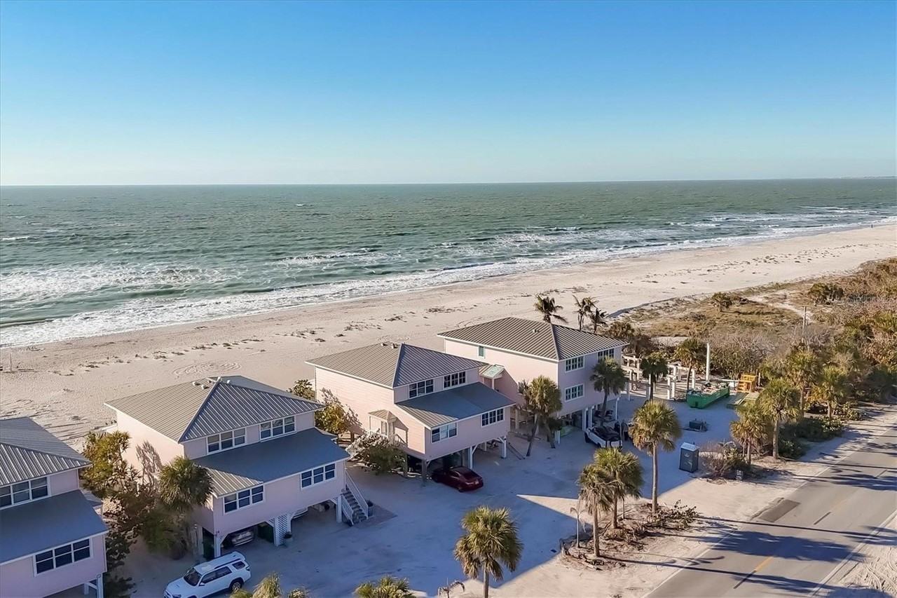 290 Gulf Blvd #17 - Photo 4 of 40