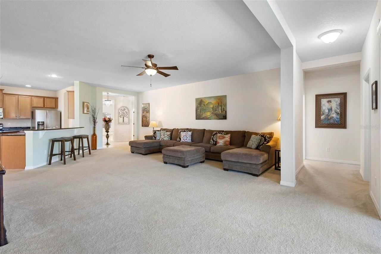 2156 Bay Clover Dr - Photo 5 of 45