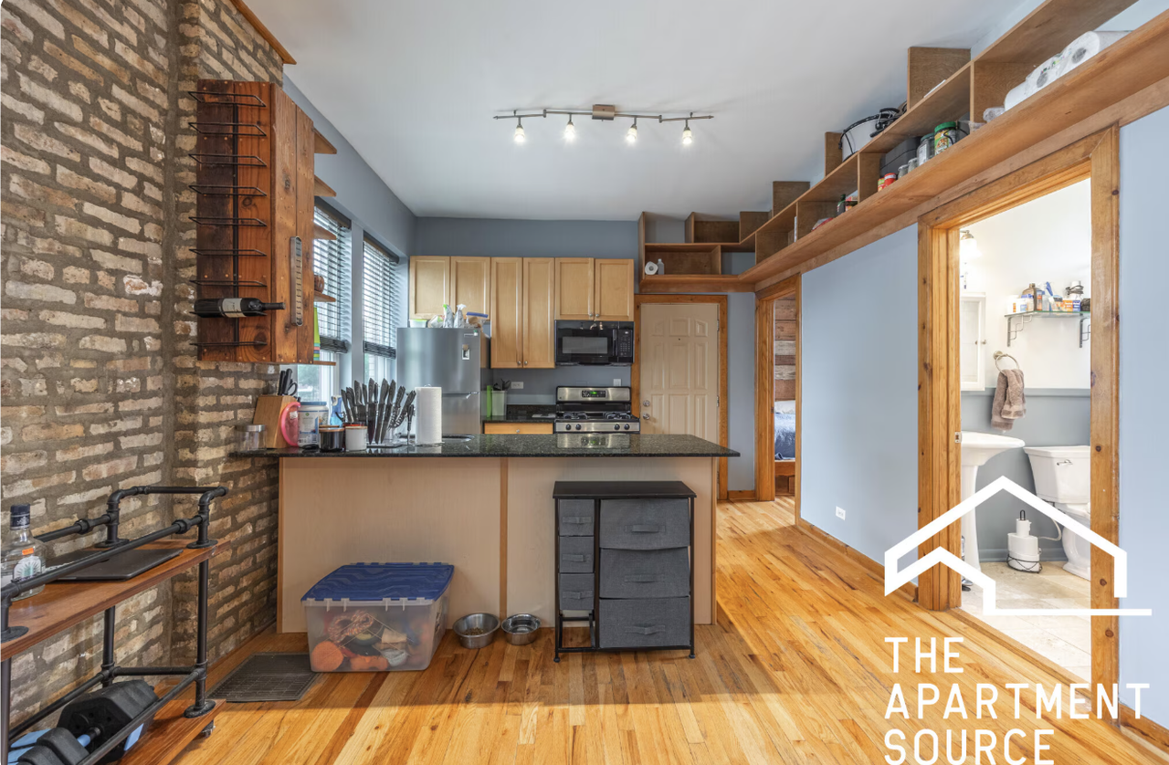 N Washtenaw Ave #1S - Photo 2 of 8