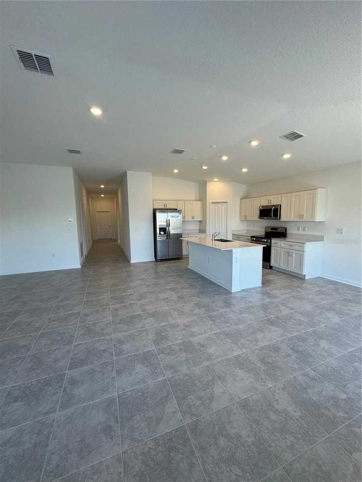 5631 Le Marin Way - Photo 4 of 25