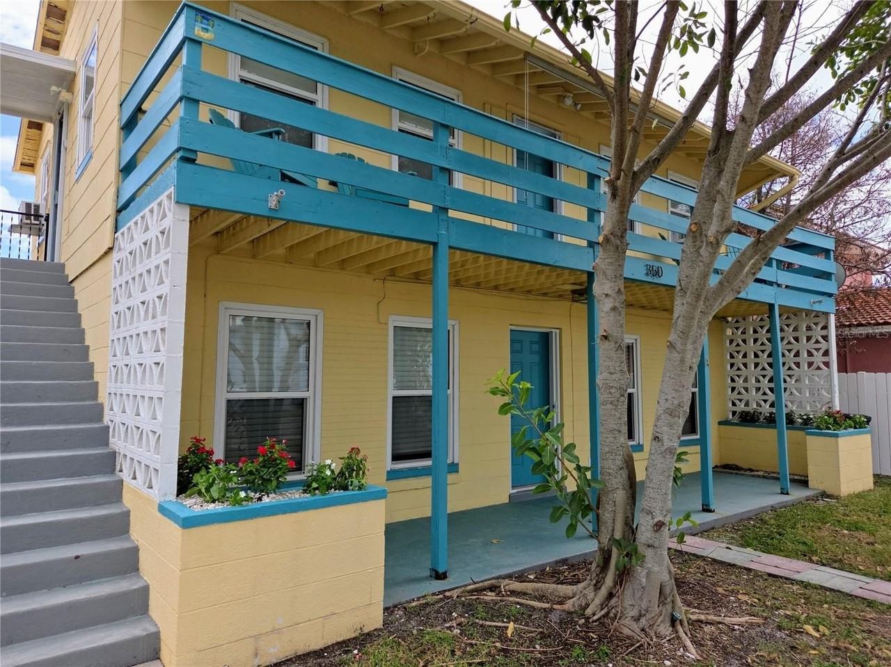 350 80th Ave - Photo 2 of 29