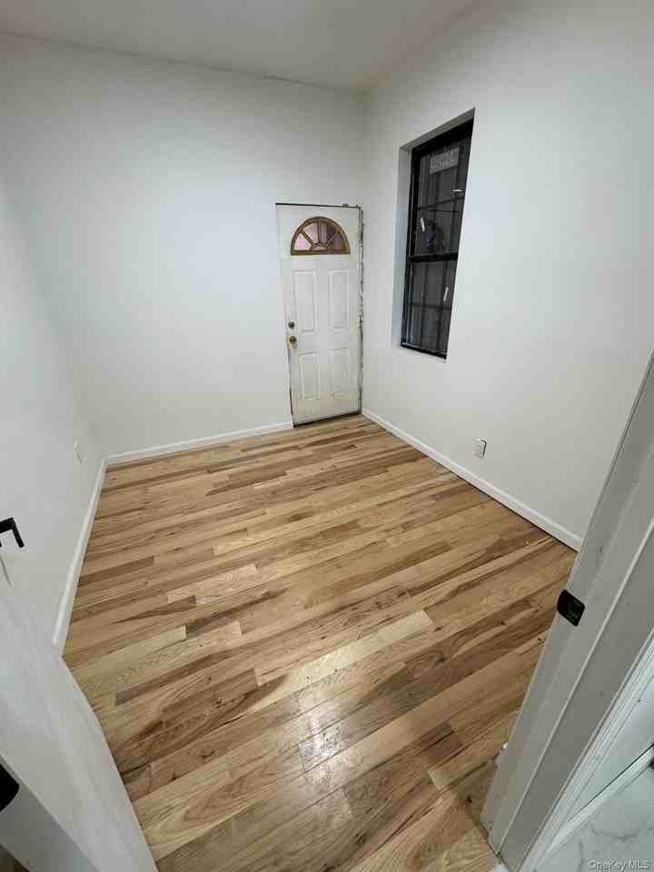 1827 Amethyst St #3FL - Photo 3 of 7