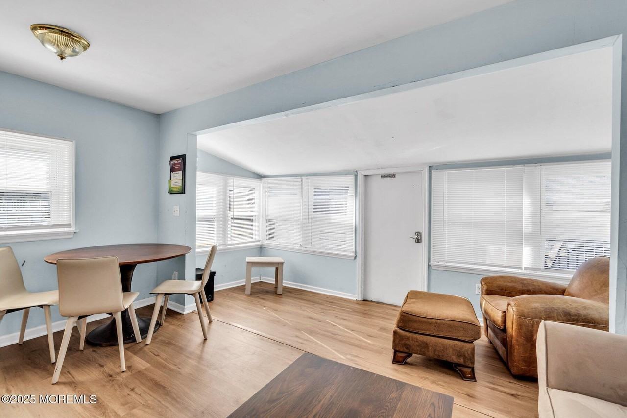 549 Brielle Rd Unit 1/2 #1-2 - Photo 4 of 10