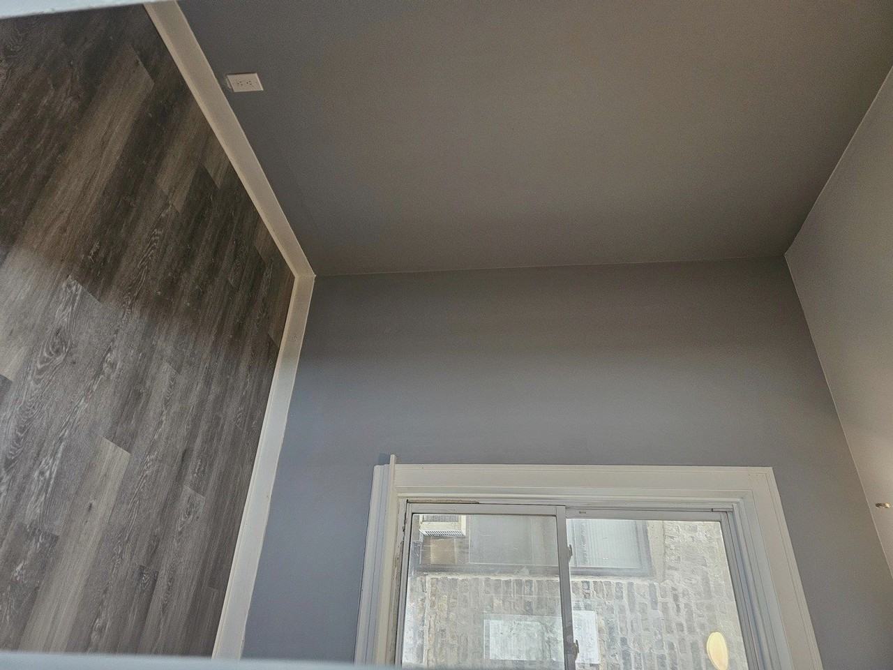 2441 West 46th Place #2 - Photo 3 of 7