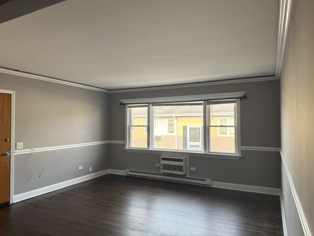 5041 N East River Rd #3A - Photo 3 of 12