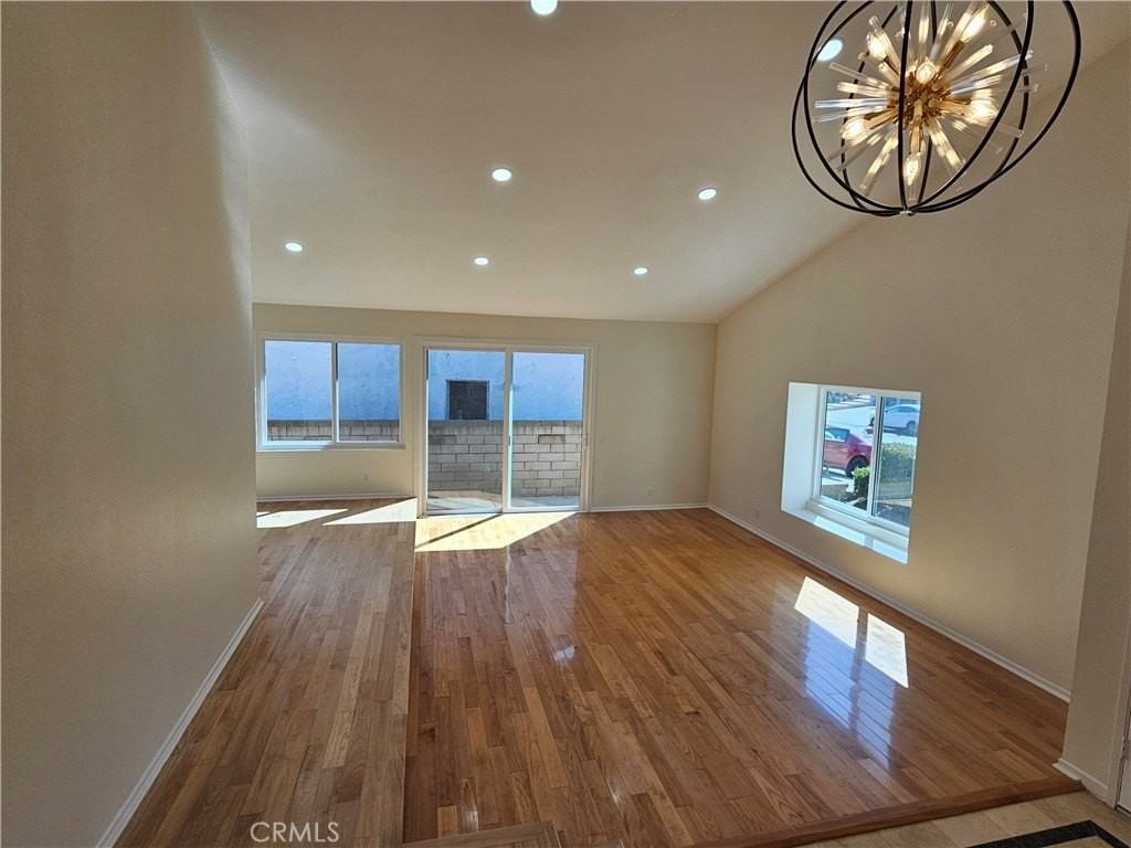 1812 Fairgreen Dr - Photo 3 of 41