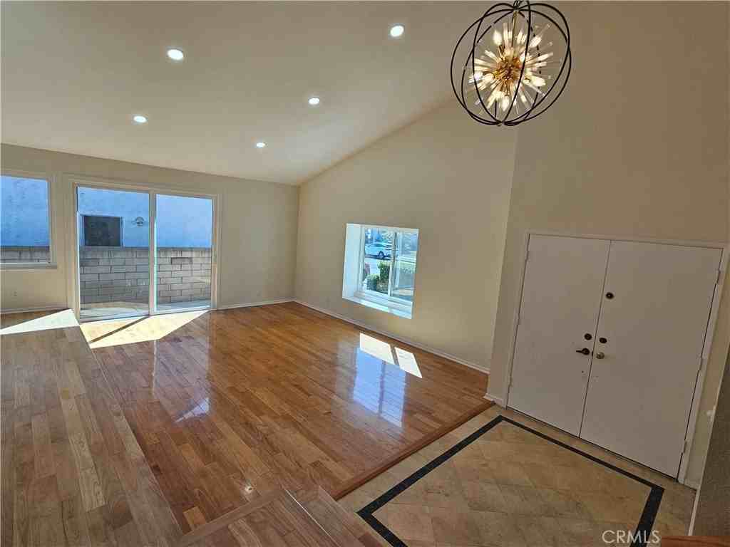 1812 Fairgreen Dr - Photo 5 of 41