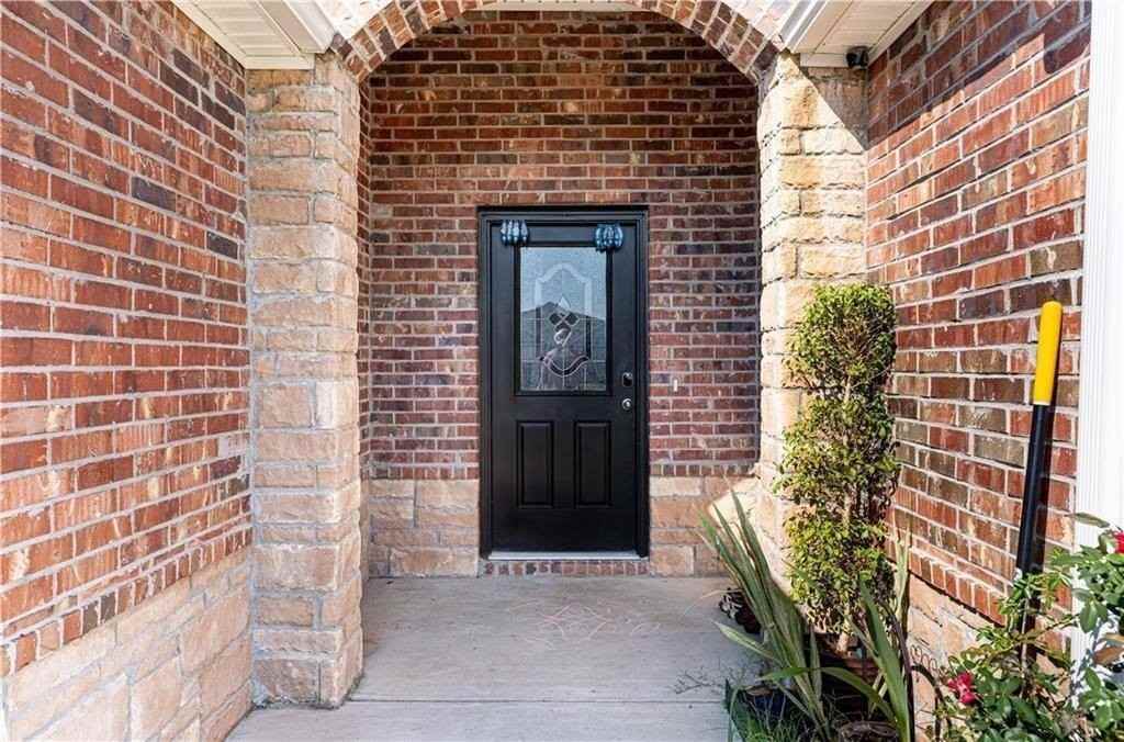 6704 Sw Pilgrim Rd - Photo 2 of 32