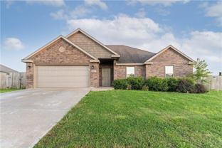 2091 Eagle Dr - Photo 1 of 1