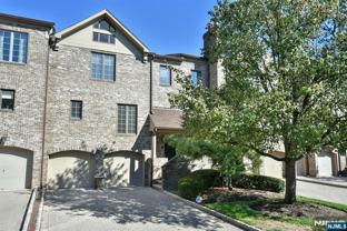 7 Windsor Ct - Photo 1 of 1