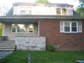 822 Kingsland Ln 1st Fl - Photo 1 of 1