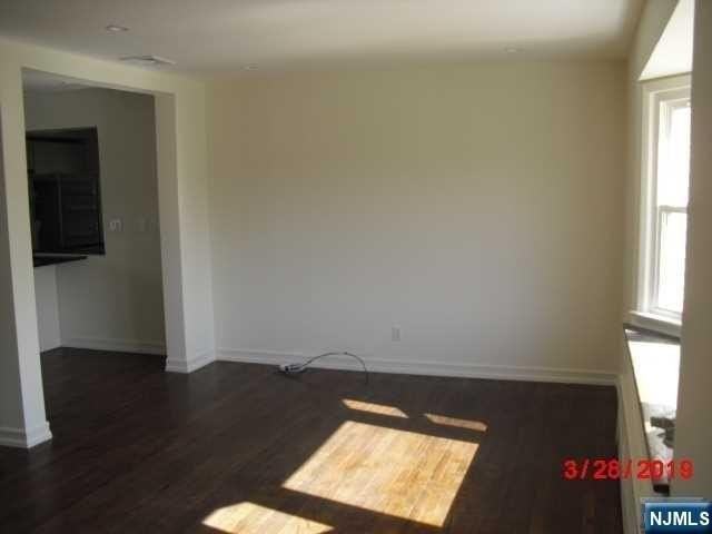 17 Amelia Dr - Photo 7 of 15