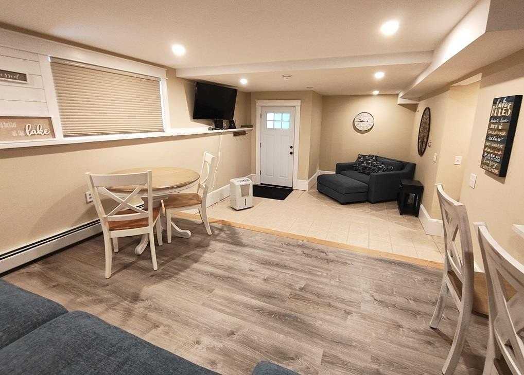 208 W Shore Rd #5 - Photo 7 of 20