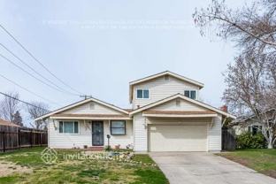 7560 Circuit Dr - Photo 1 of 1