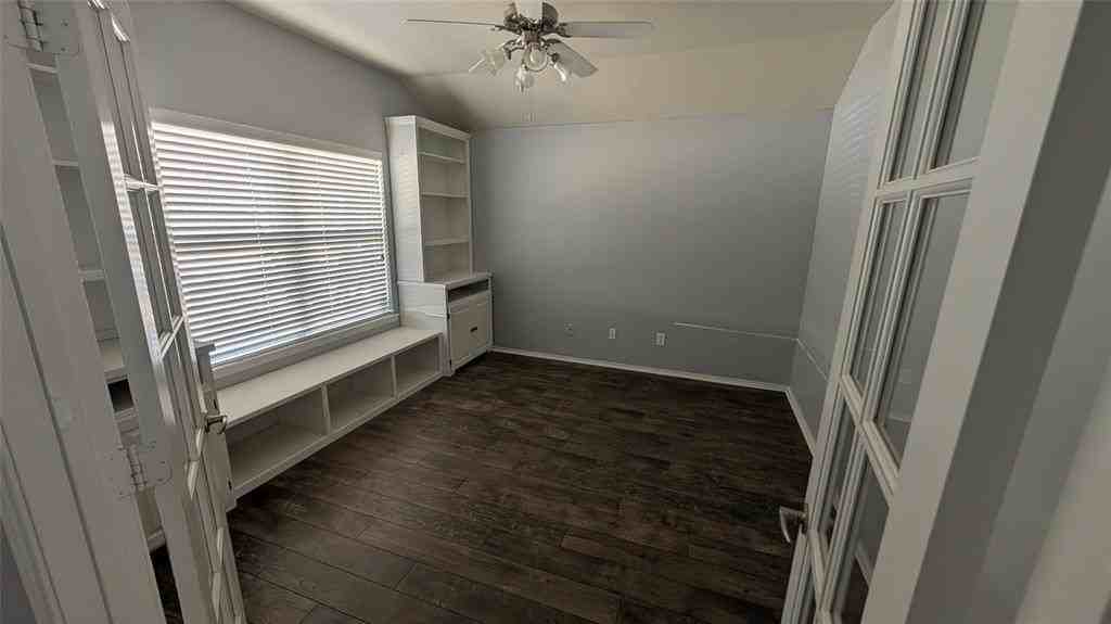 3800 Verde Dr - Photo 3 of 27