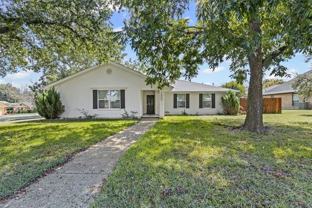 1509 Surry Place Dr - Photo 1 of 1