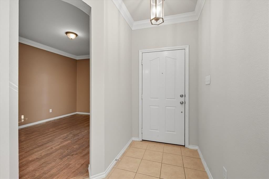 3828 Confidence Dr - Photo 4 of 20