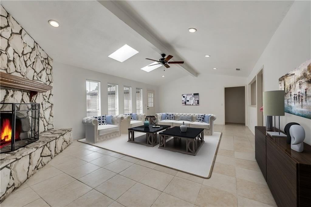 1900 Ports O Call Dr - Photo 6 of 16