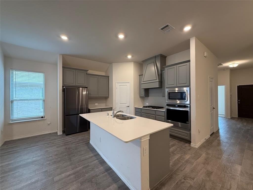 4124 Ellinger Dr - Photo 5 of 28