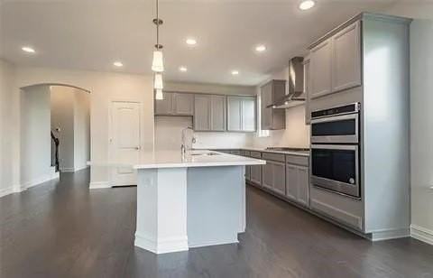 6501 Woodmere Ct - Photo 7 of 10