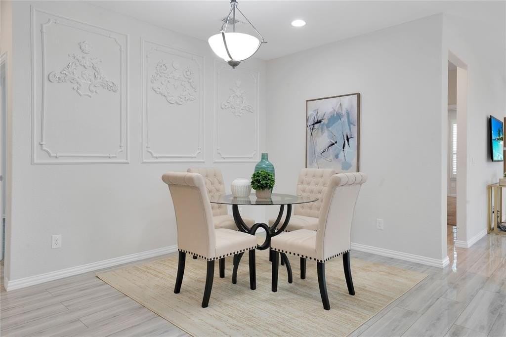 7616 Heritage Dr - Photo 6 of 40