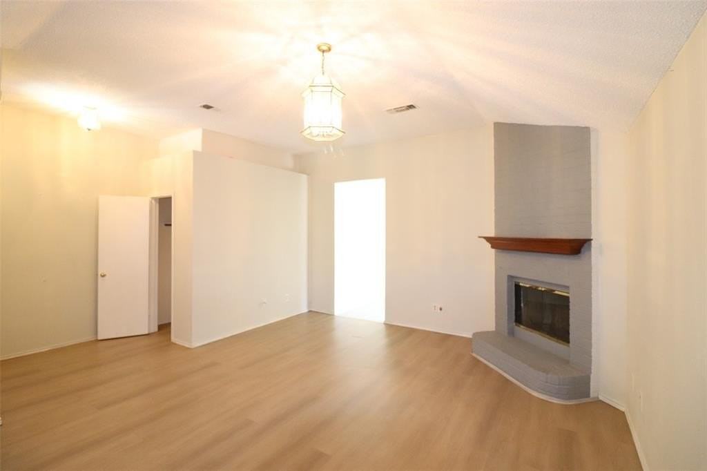 958 Tennessee Trl - Photo 3 of 23