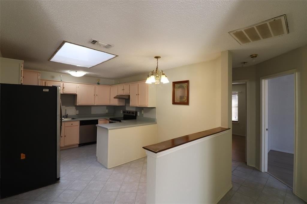 958 Tennessee Trl - Photo 6 of 23