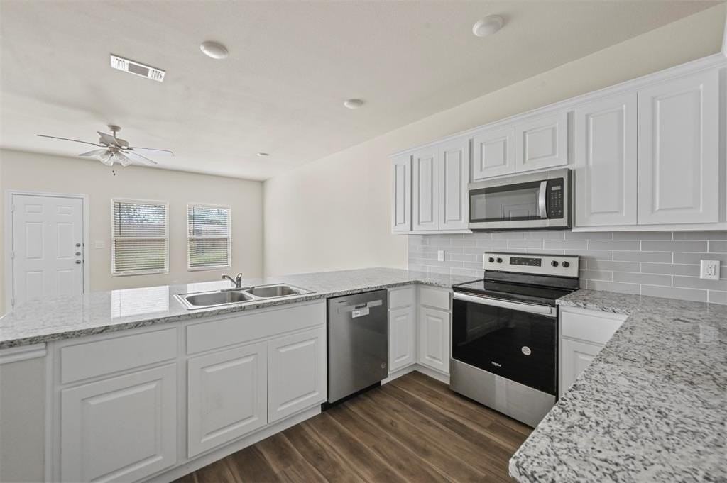 601 Thomas Street #1 - Photo 4 of 23