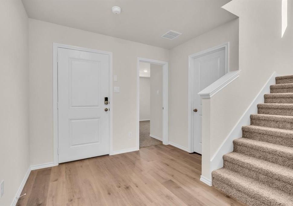 5111 Eden Point Drive - Photo 5 of 36