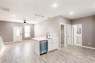 805 Fletcher St - Photo 1 of 1