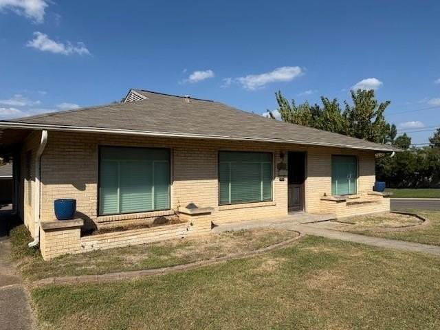 6365 Malcolm Dr - Photo 3 of 40