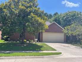 2723 Magnolia Ln - Photo 1 of 1