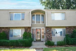 featured image of 1715 Wisconsin Ave Apt 4 #4