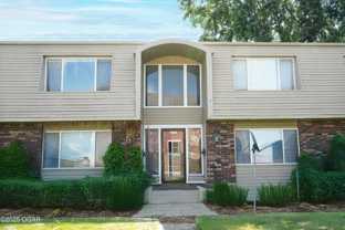 1715 Wisconsin Ave Apt 4 #4 - Photo 1 of 1