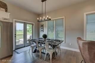 2528 E 15th St - Photo 6 of 16