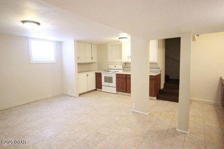 201 S 9th St #4 - Photo 5 of 12